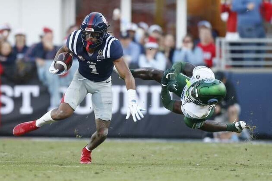 No. 6 Ole Miss begins Pete Golding era with CFP rout of No. 11 Tulane