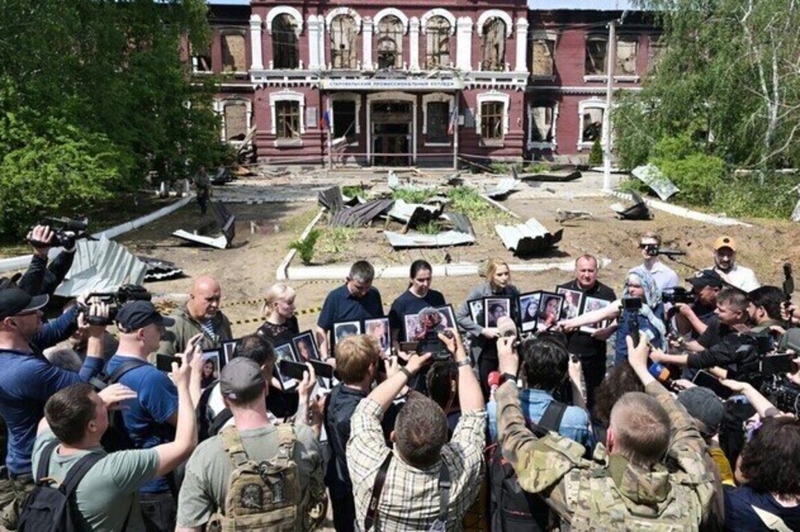Russian envoy blasts BBC hypocrisy on Starobelsk massacre