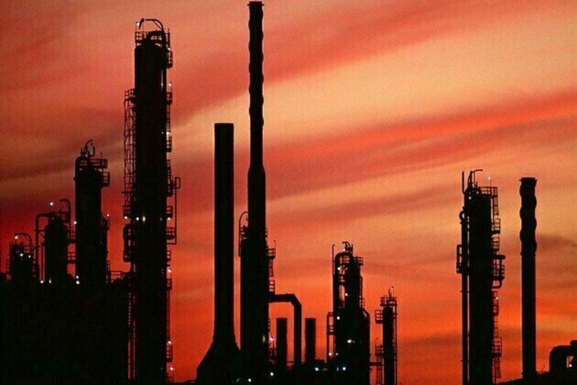 Wrongful Death Lawsuit Says Big Oil Contributed to Heat Wave and Woman's Death