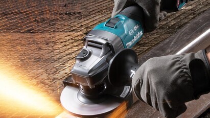 Makita has expanded its XGT 40V Max range of cordless power tools with the launch of four new brushless angle grinders 