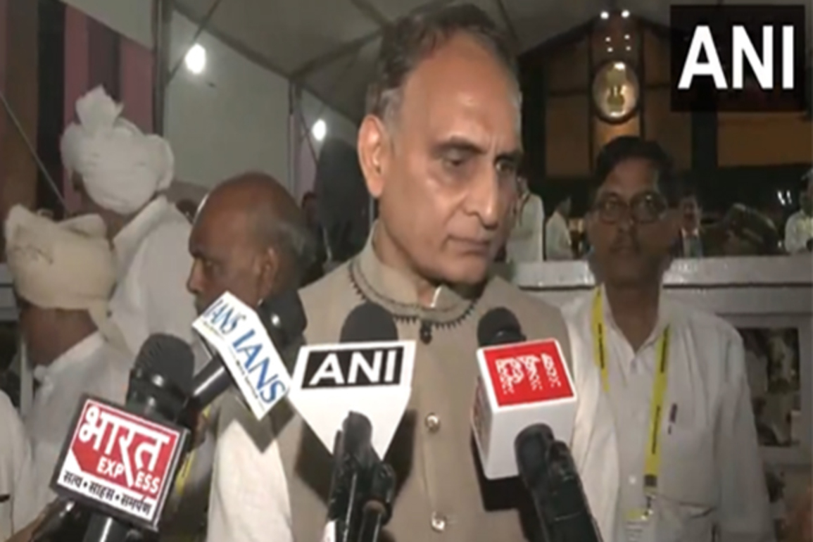 Row over Syeda Hameed's remark on Bangladeshis; BJP's Rakesh Sinha calls it "Anti-National"