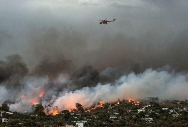 Deadliest wildfire in decades causes devastation in Greece