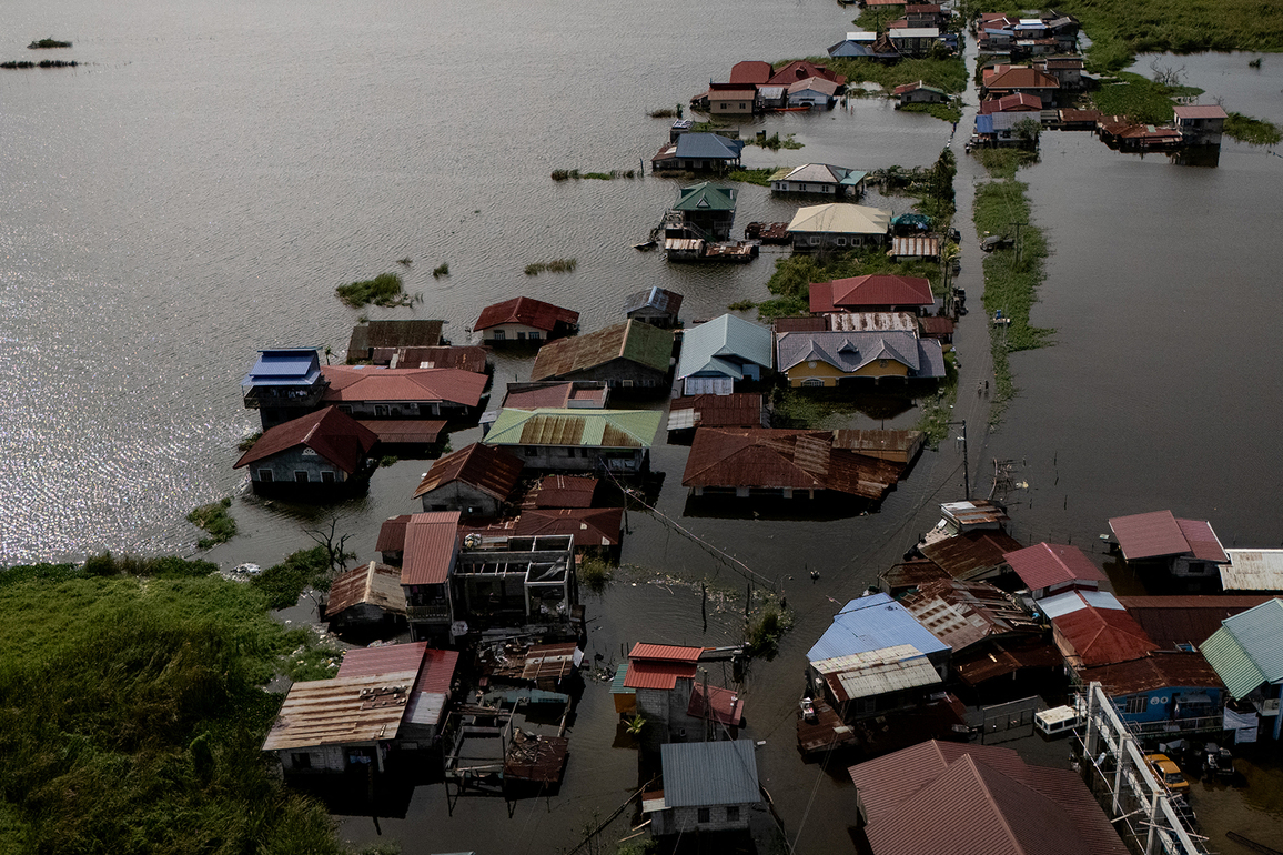 Philippines President orders evacuation ahead of Super Typhoon Ragasa landfall