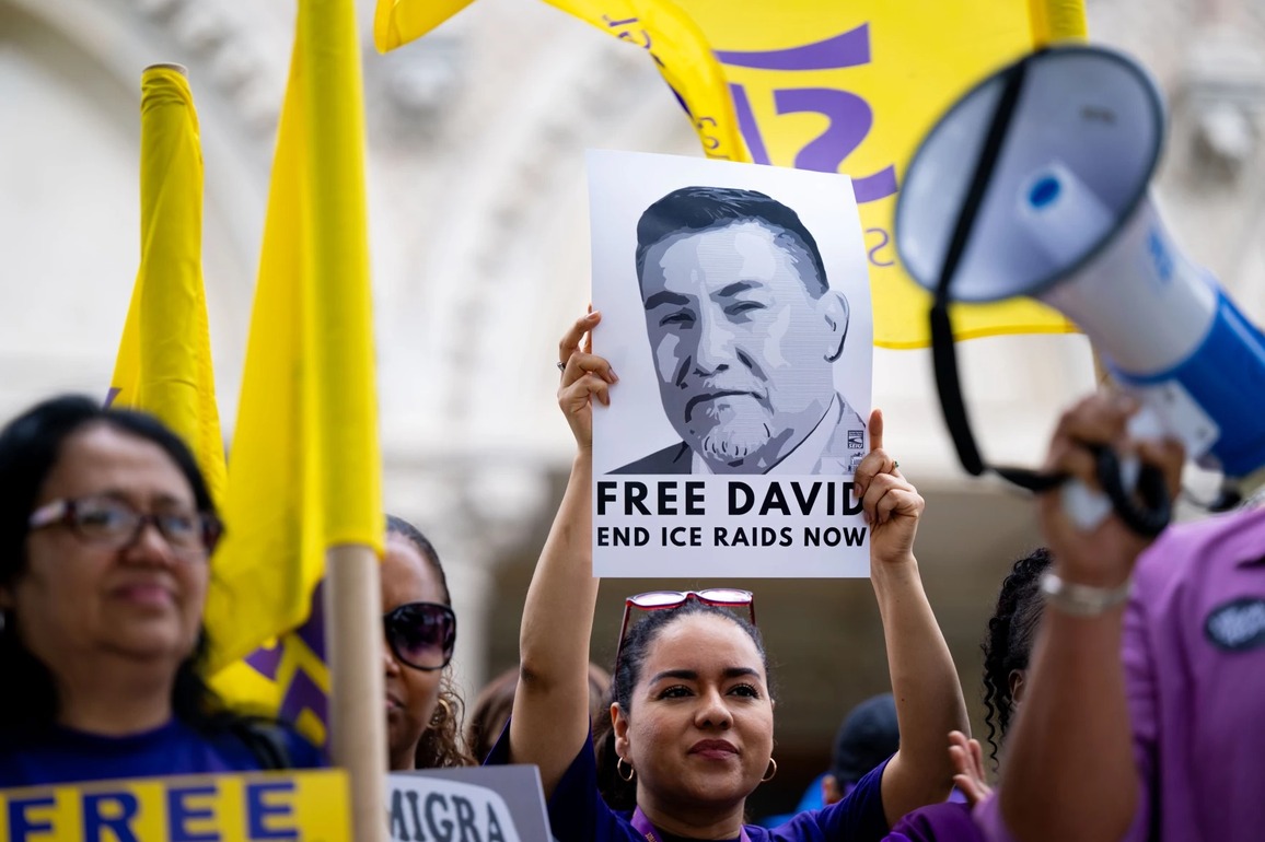 CT protesters gather in solidarity with Los Angeles ICE raid protests