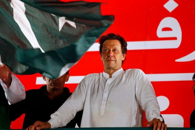 Pakistani PM Commends Trump for Role in Afghan Peace Process
