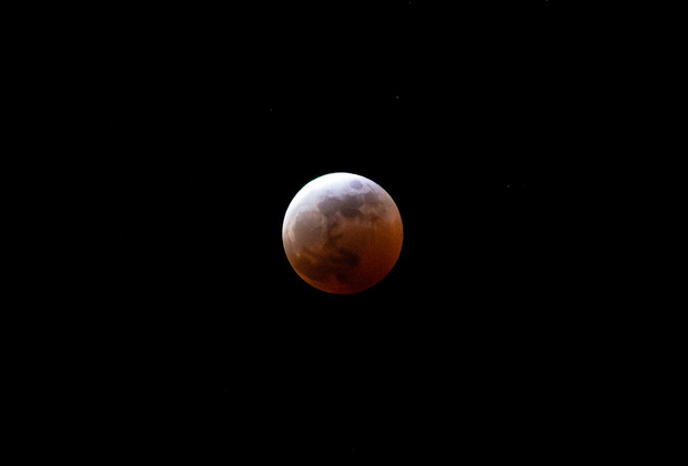 MEXICO-MEXICO CITY-LUNAR ECLIPSE