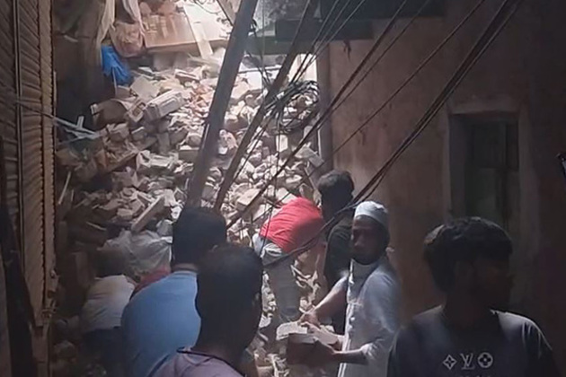 Multi-storey building collapses in Delhi's Seelampur area, several feared trapped