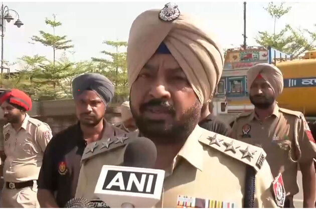 Farmers protest in Amritsar over urea, fertilizer shortage; security beefed up