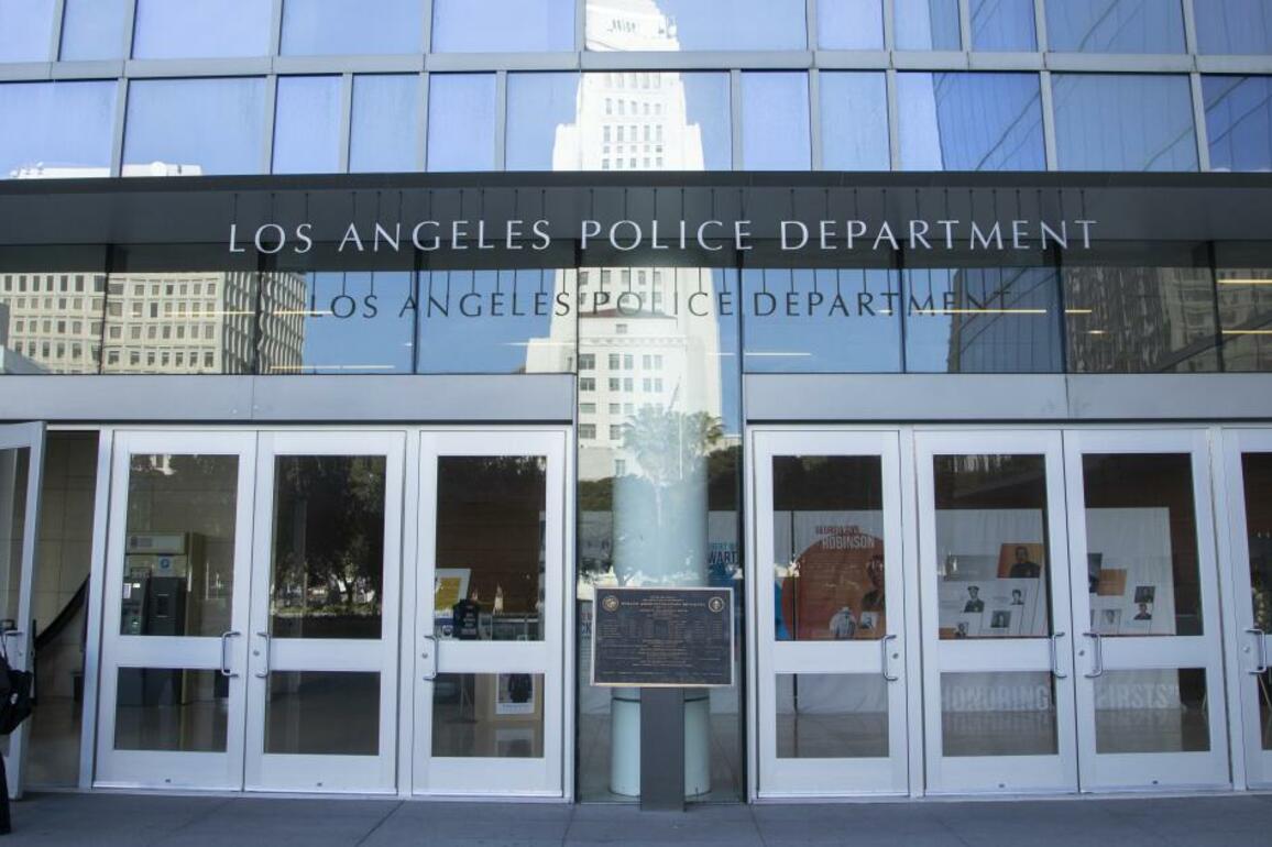 Man allegedly fires gun at LAPD helicopter, is fatally shot by police