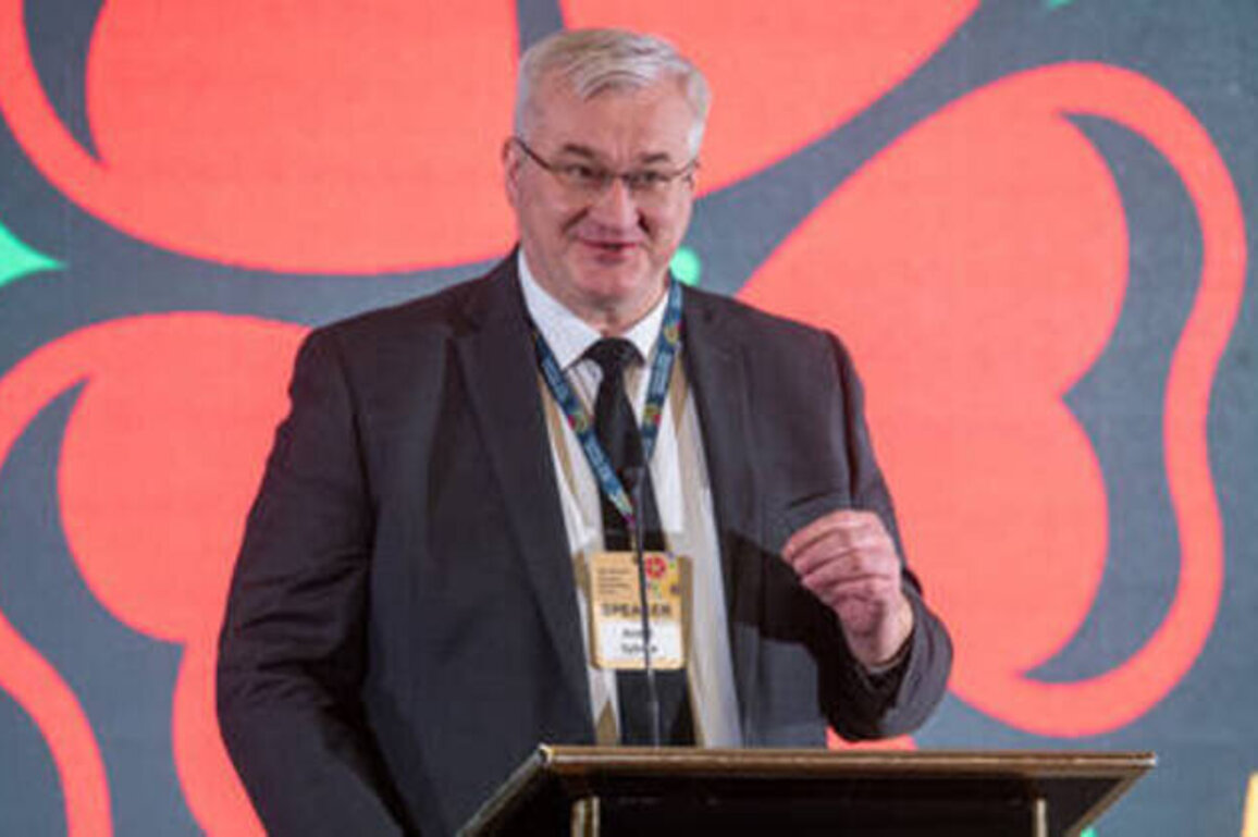 Ukraine labels FIFA chief 'moral degenerate'