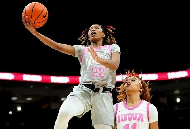 Women's Top 25 roundup: No. 8 Ohio State needs OT to beat Iowa