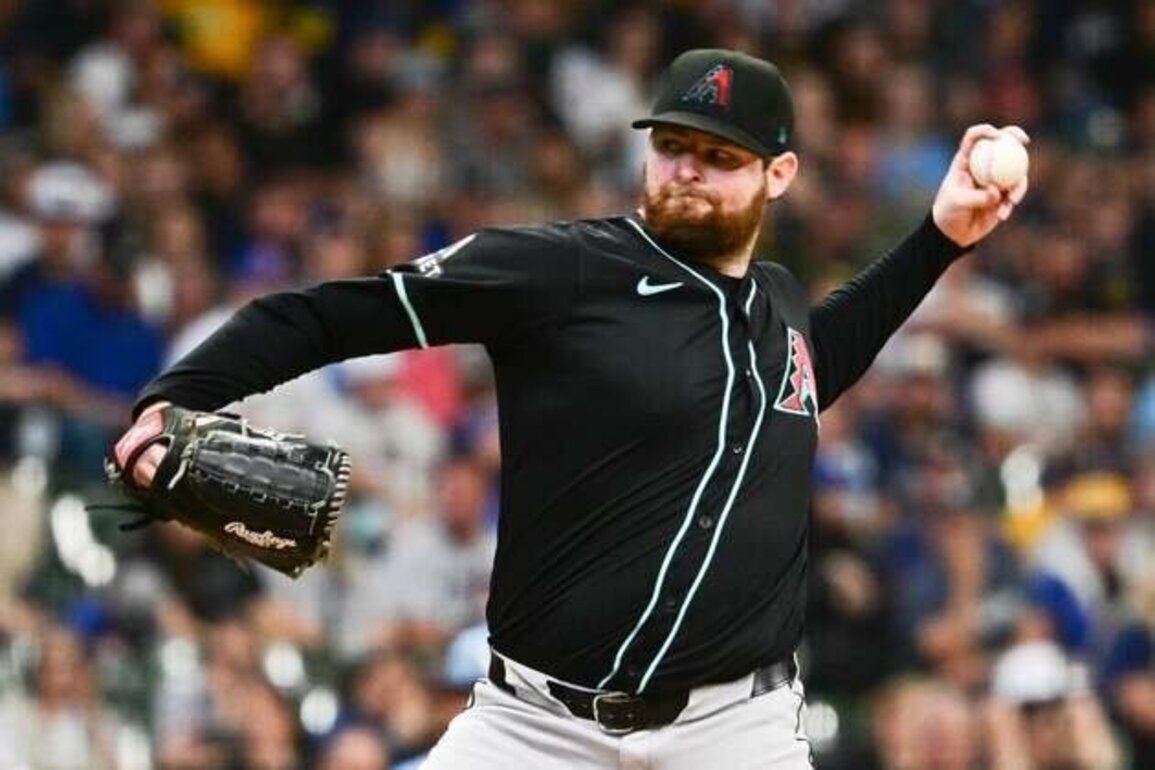 Reports: LHP Jordan Montgomery agrees to reunion with Rangers
