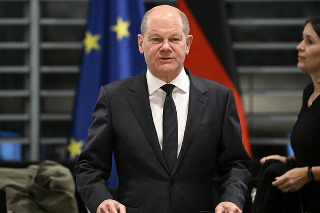 Scholz says he&#039;s ready to talk with Putin