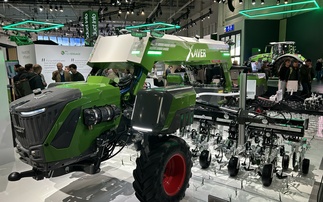 Agritechnica 2025: Fendt demonstrates its autonomous Xaver 104GT tool carrier concept