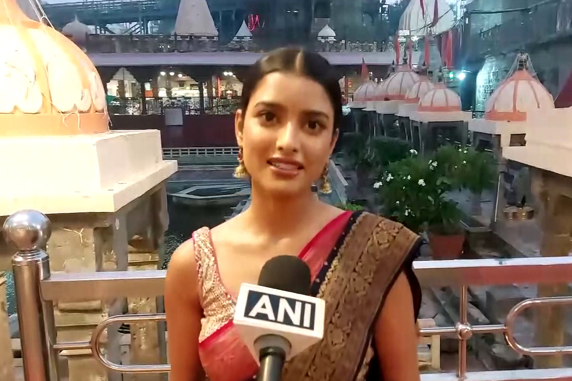 Femina Miss India World 2024 Nikita Porwal offers prayers at Ujjain's Mahakaleshwar temple