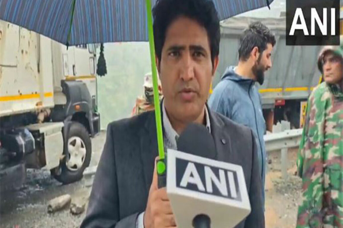 J-K: 3, including 2 children, dead as landslide hits Ramban; over 200 houses damaged