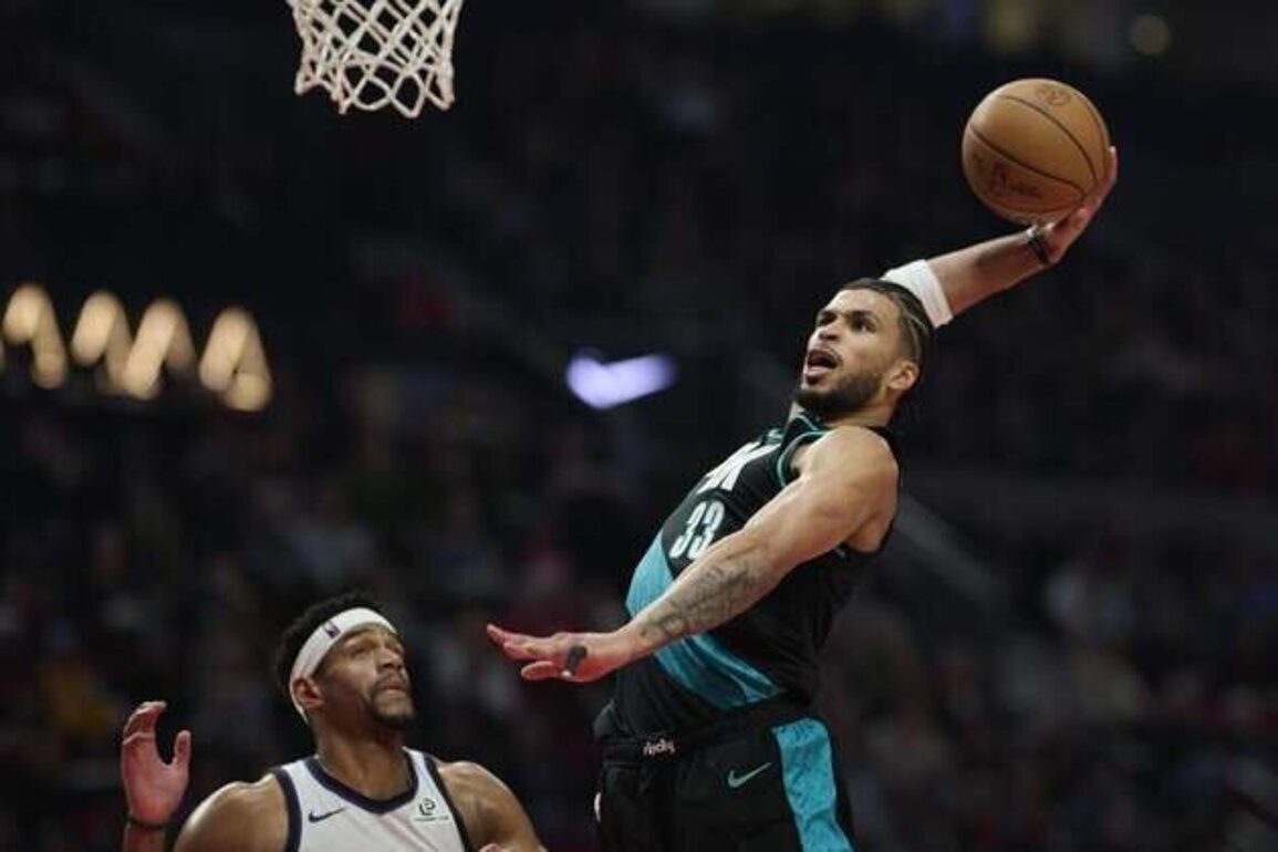Trail Blazers lock up No. 8 seed in West by beating Kings