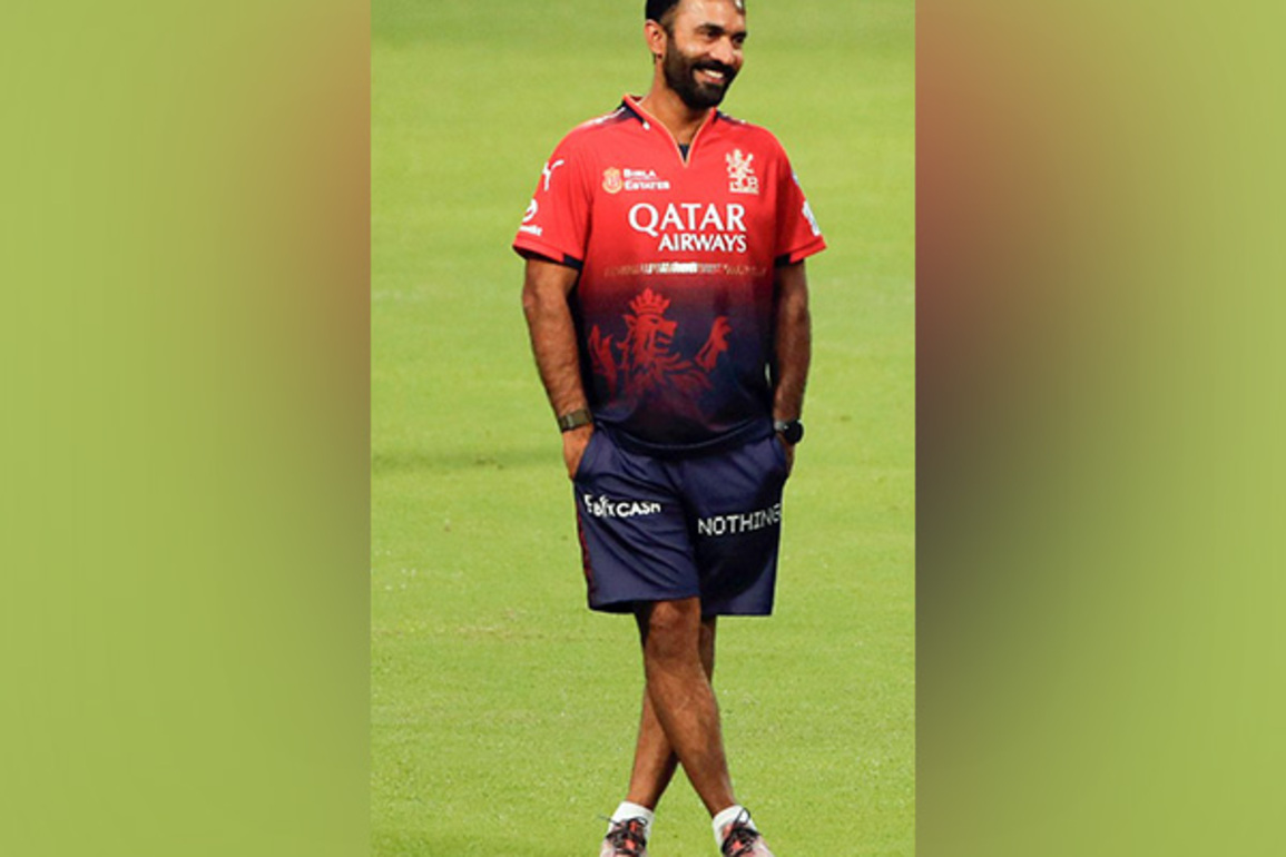 "Join us in showing care": Dinesh Karthik's appeal for stampede victims