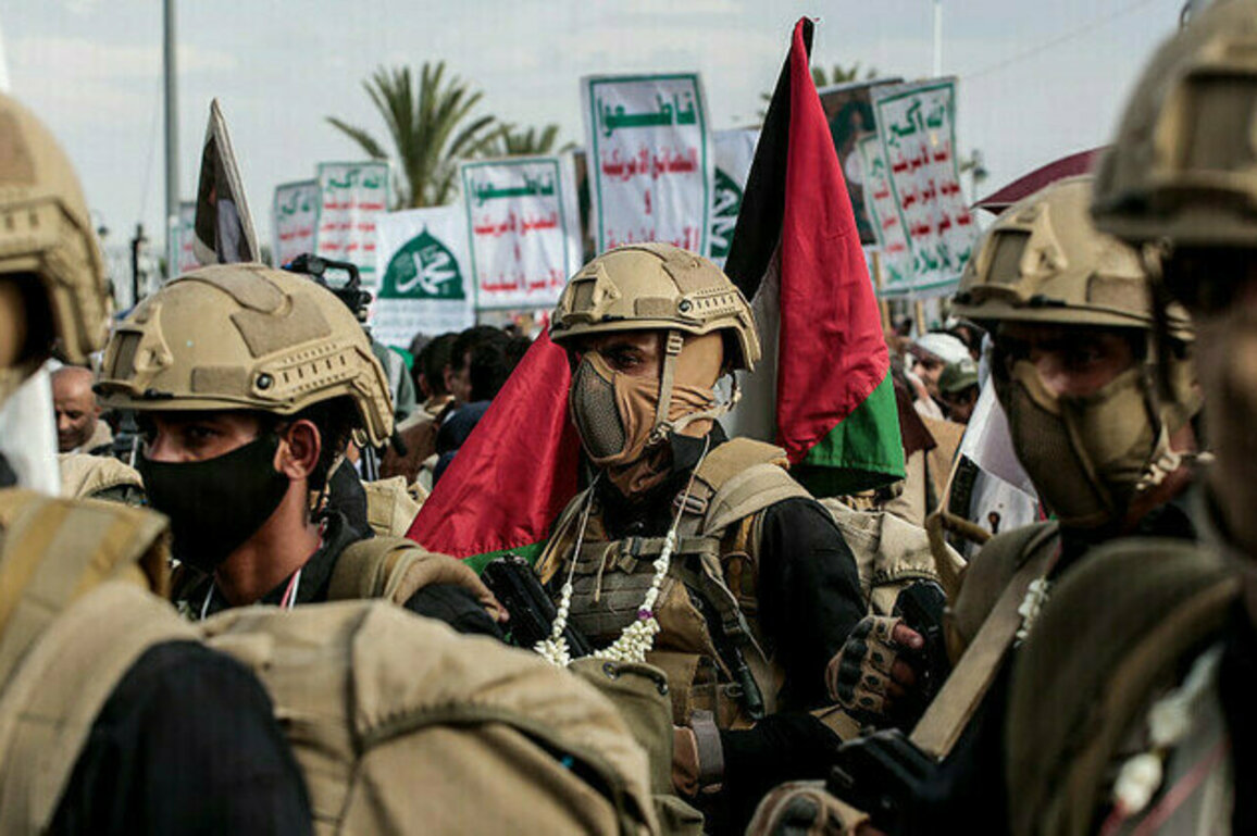 Houthis detain UN staff in Yemen