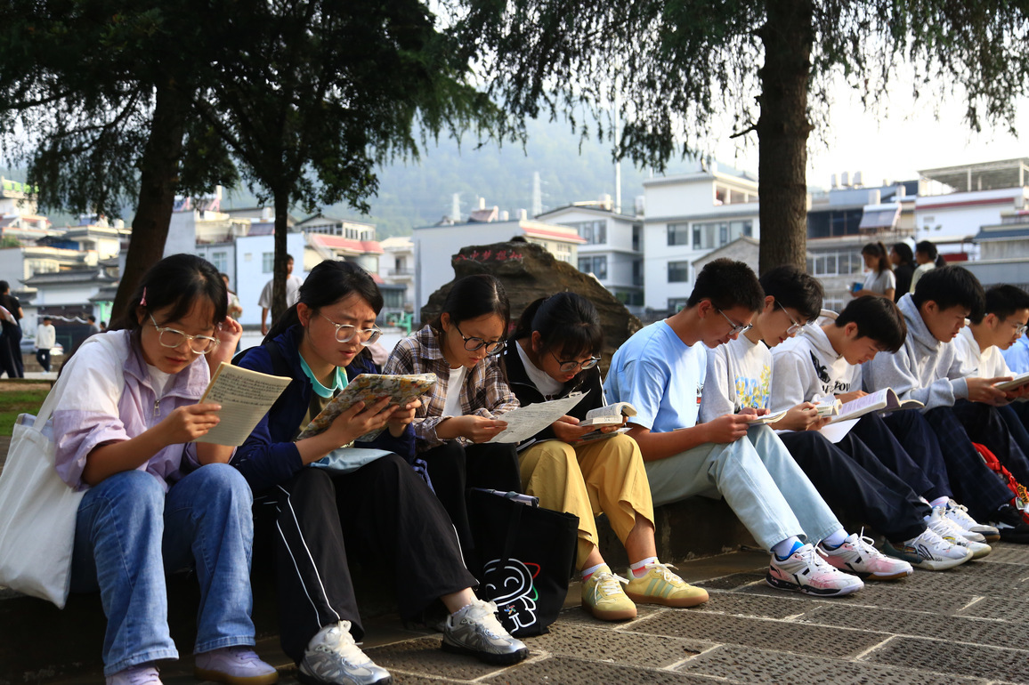 #FOCUS | 2026 college entrance exam kicks off nationwide