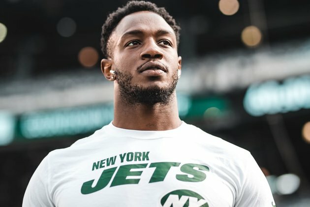 Q&A with Jets LB Neville Hewitt: On Jamaican Culture and More