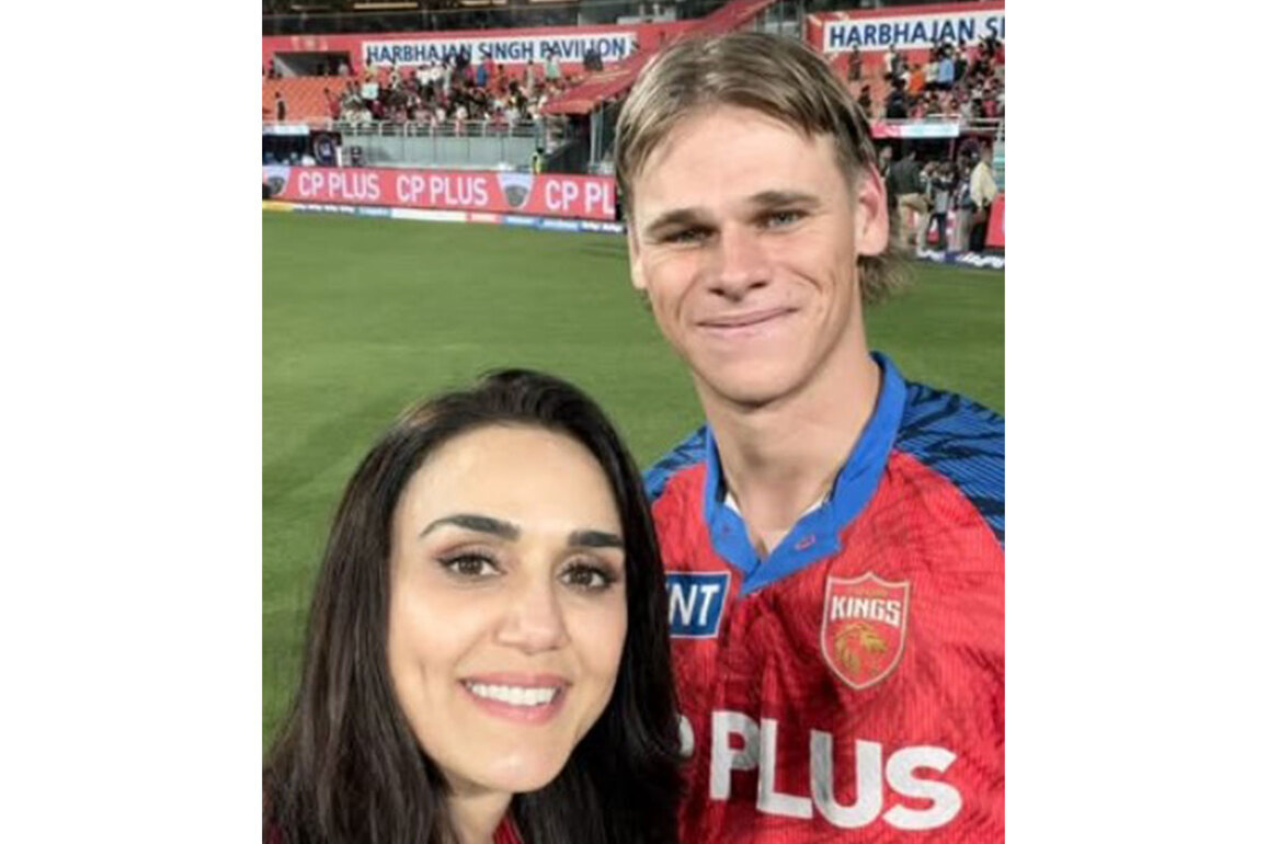 Punjab Kings' player Cooper Connolly chants 'Jai Bajrangbali' at Preity Zinta's request