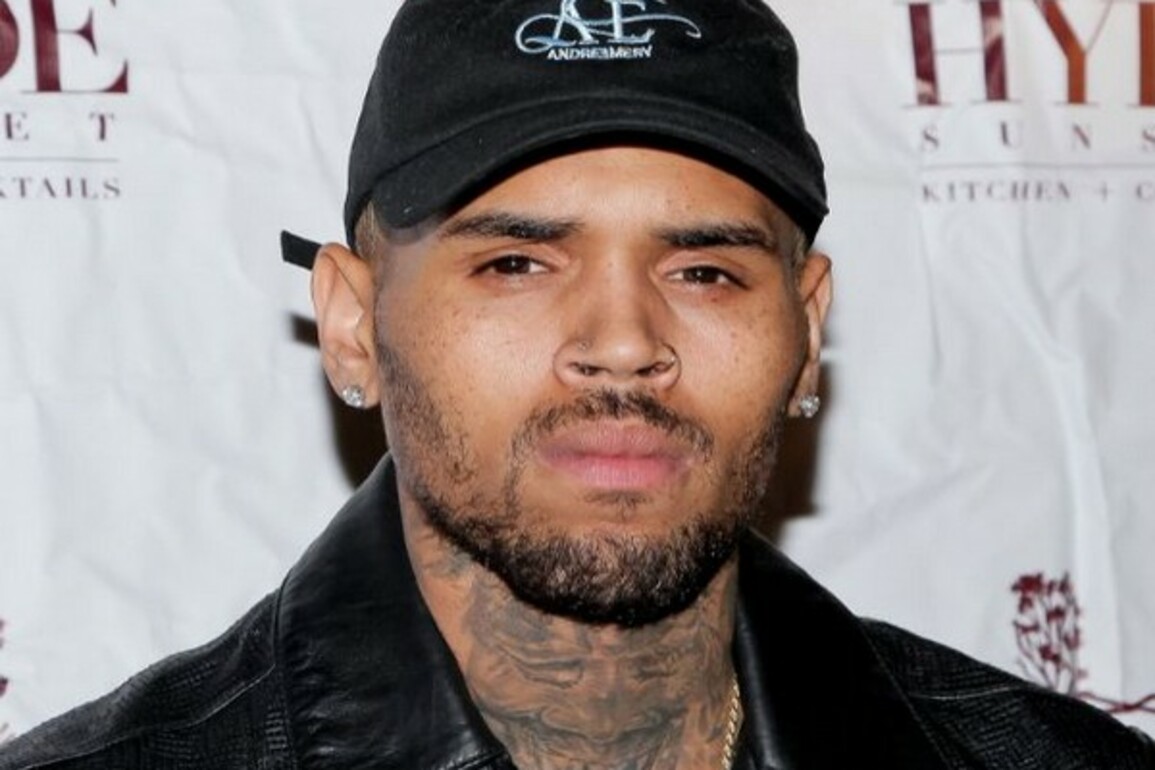 Chris Brown arrested in Manchester over alleged nightclub bottle attack: Report