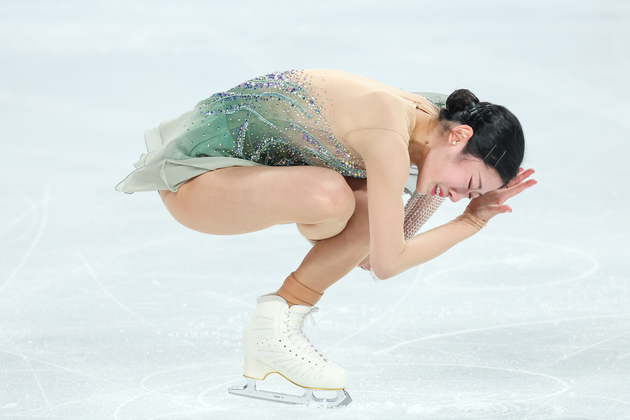 (SP)CHINA-CHONGQING-FIGURE SKATING-ISU GRAND PRIX-WOMEN-SHORT PROGRAM (CN)