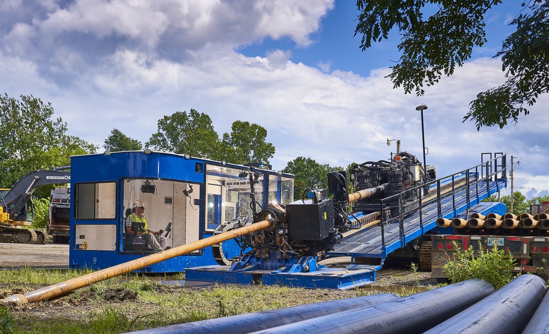 Incorporating catch-rig technology into the HDD process significantly enhances jobsite efficiency. Credit: American Augers