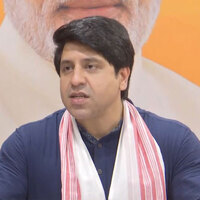 "INC has become 'India-Virodhi Nangi Congress'": Shehzad Poonawalla slams party over 'shirtless protest' at AI summit