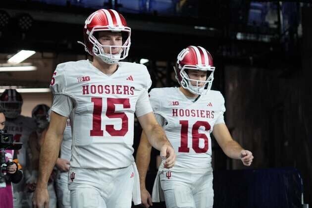 Report: Indiana QB Alberto Mendoza enters transfer portal