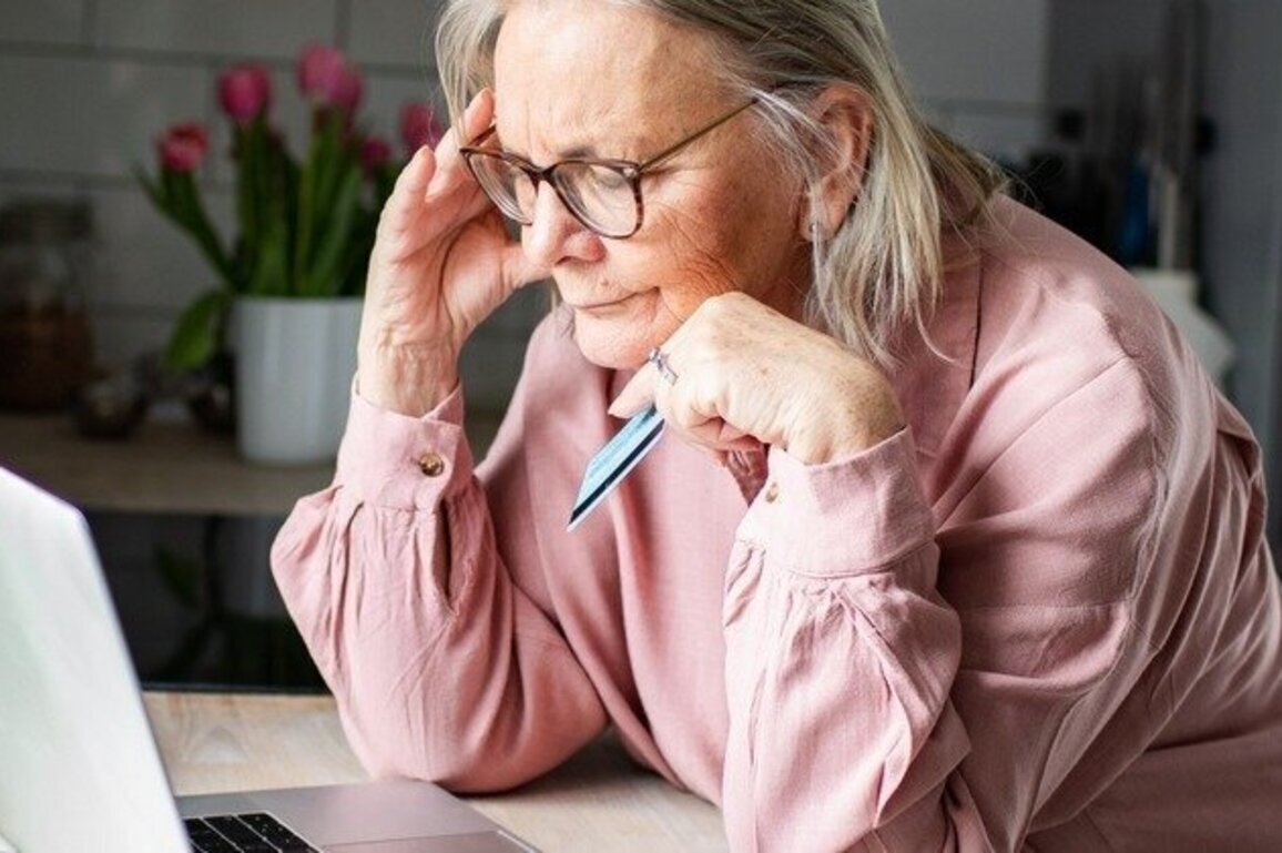 CT, US seniors increasingly fall victim to scams, fraud