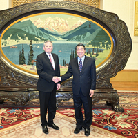CHINA-BEIJING-HE LIFENG-U.S. SENATOR-MEETING (CN)