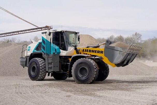 L 566 H hydrogen-powered wheel loader