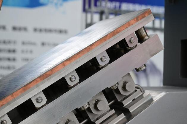 China's next-generation "artificial sun" achieves new milestone with divertor prototype