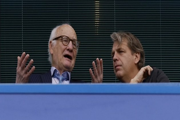 Premier League: Chelsea chairman Bruce Buck to step down after club takeover