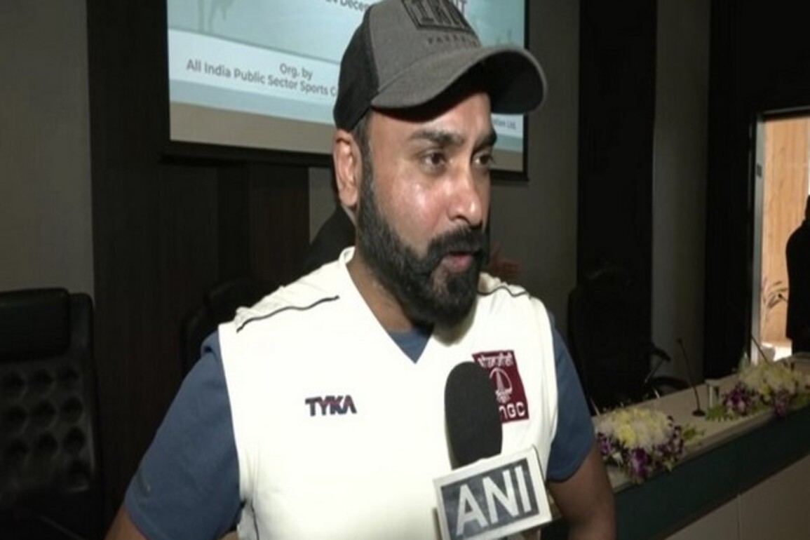 Amit Mishra narrates how 'Captain Cool' MS Dhoni lost his cool after Champions Trophy 2013 final win