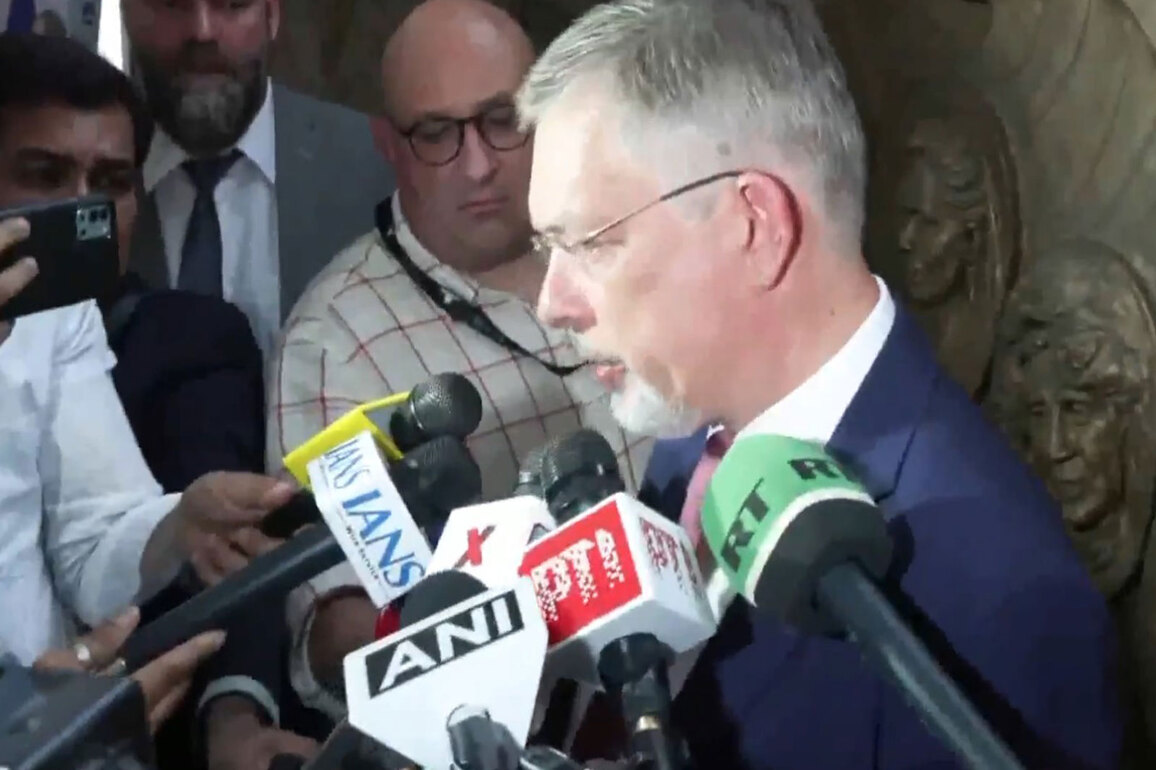 "We are looking forward to very productive visit", says Russian envoy on Putin's visit to India