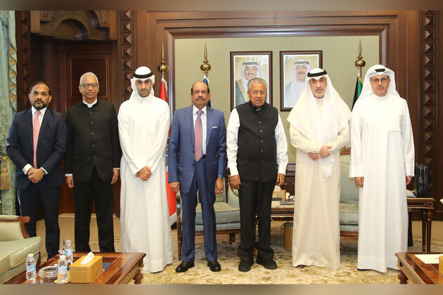 Kerala CM Vijayan meets Kuwait Deputy PM, discusses investment, community ties