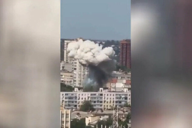 Ukrainian drone strikes residential building in Russia 