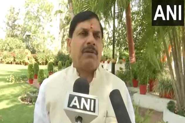 MP CM Mohan Yadav urges collectors, public representative to install drinking water facilities in view of summer