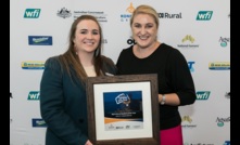  Agricultural Student of the Year Amy Munro with AgriFutures' Belinda Allitt.