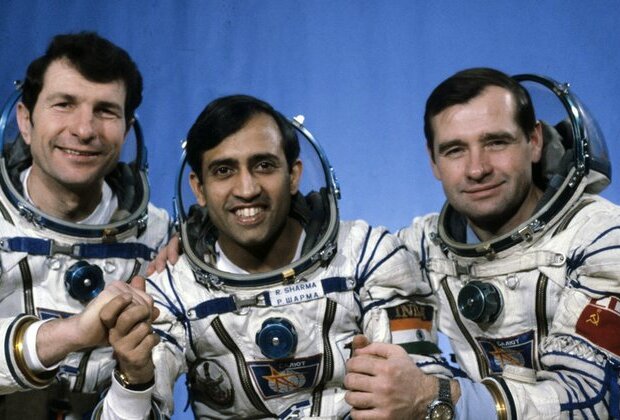 Russia and India celebrate 40 years since first space flight together