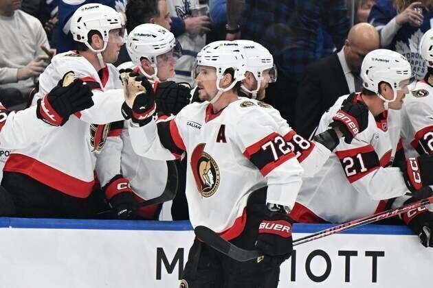 Senators extend Maple Leafs' skid with resounding win