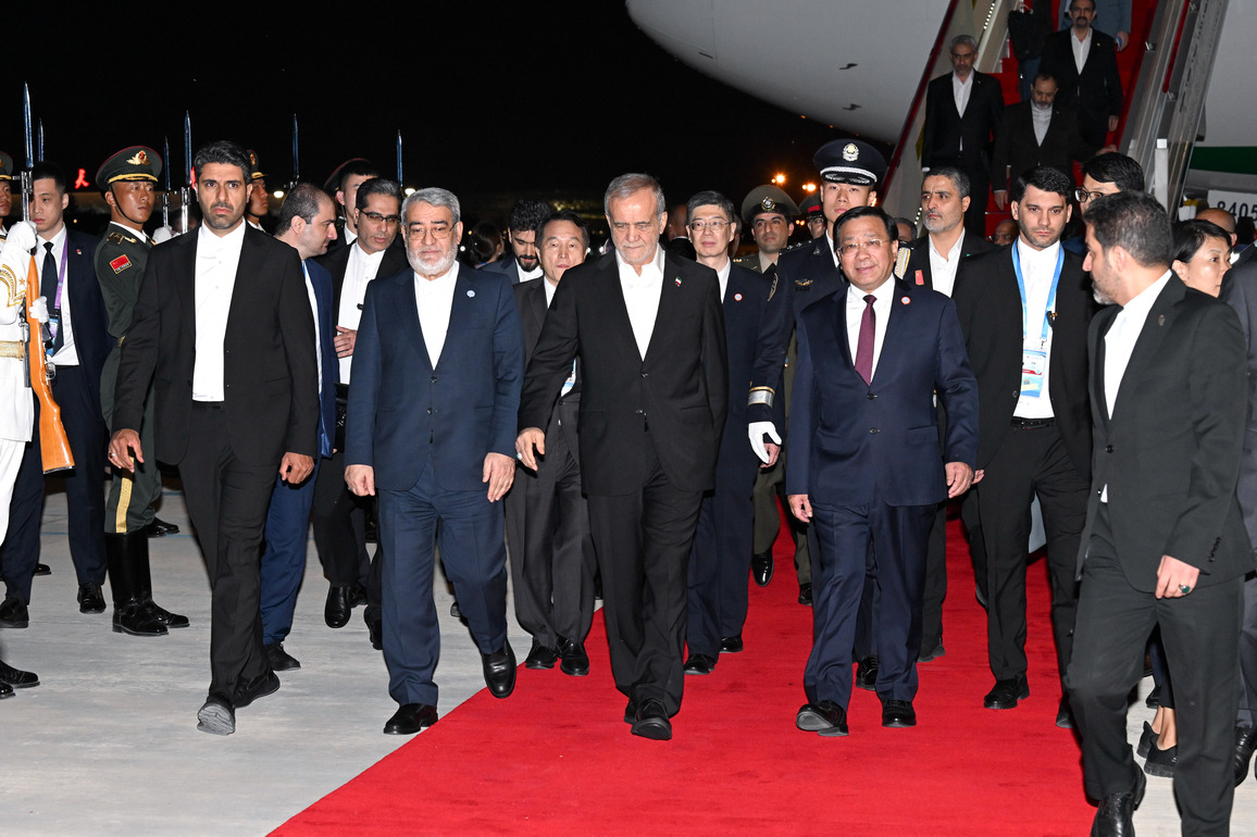 (SCO Tianjin Summit) CHINA-TIANJIN-IRAN-PRESIDENT-ARRIVAL (CN)