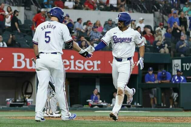 Rangers' Marcus Semien, Corey Seager look to produce vs. Reds