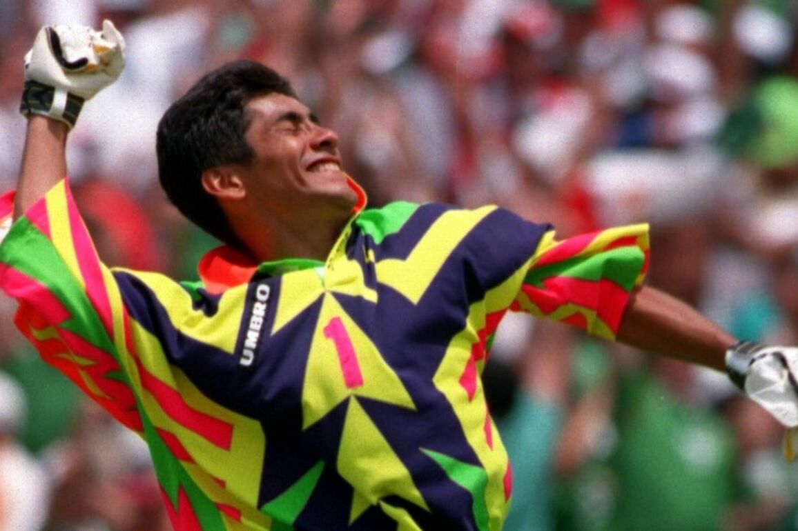 How Mexico goalkeeper Jorge Campos' iconic kits were made - ESPN