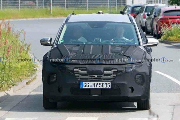Hyundai Tucson Facelift Spotted Testing Abroad - India Bound-