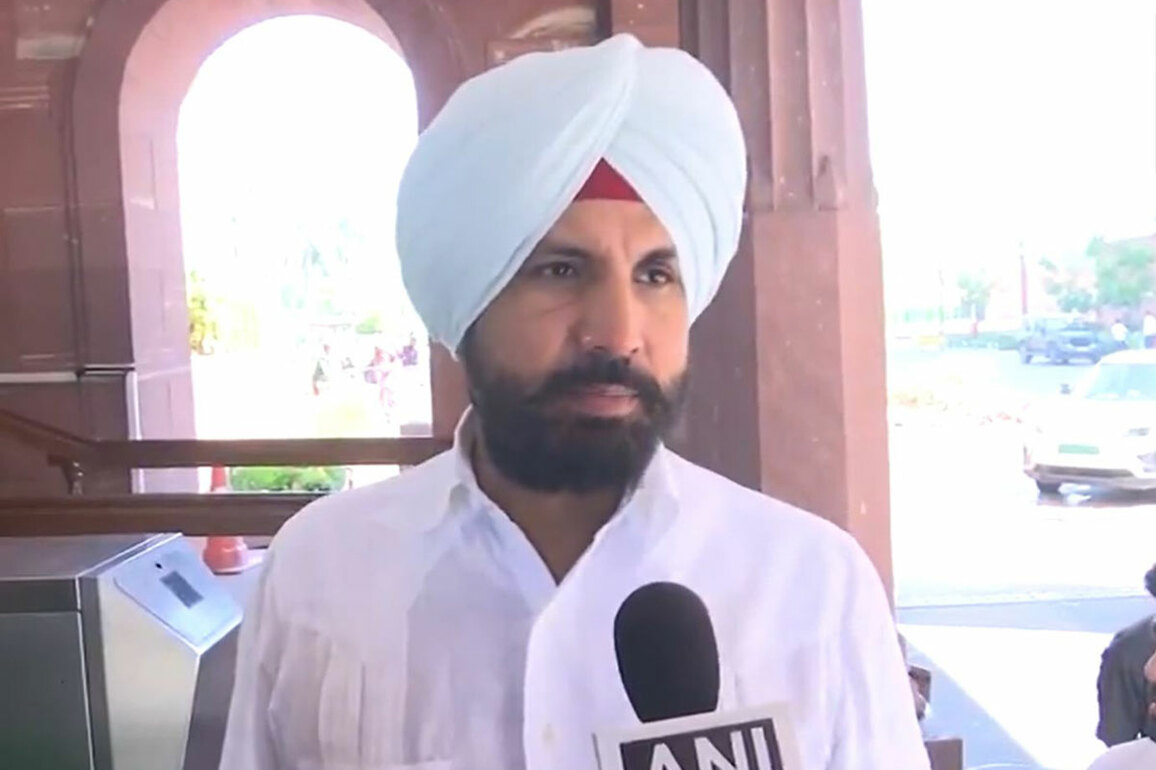 'NDA is trying to divide this country': Congress MP Amarinder Singh on Waqf Bill