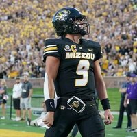 Beau Pribula's 4-TD effort sparks Mizzou's rout of Central Arkansas